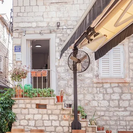 Apartmán Kira Hvar