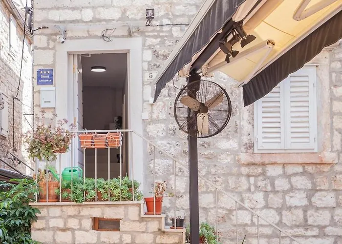 Apartmán Kira Hvar
